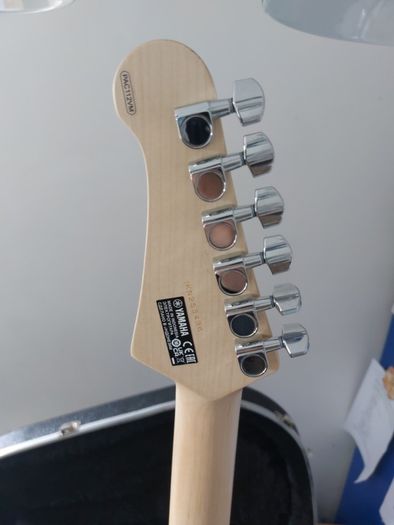 Yamaha Pacifica PAC112VM