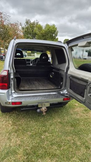 2006 Mitsubishi Pajero