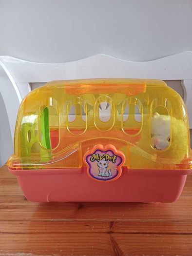 Cat vet clinic set with carry case and accessories