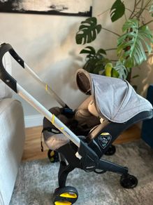 Doona Infant Car Seat & Stroller