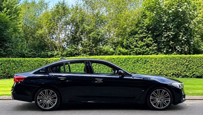2017 BMW 530e M Sport Plug-In Hybrid