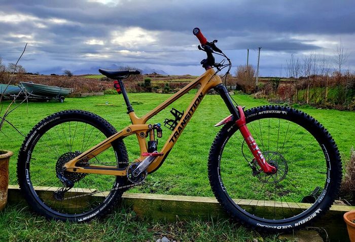 Transition Sentinel Carbon Mountain Bike