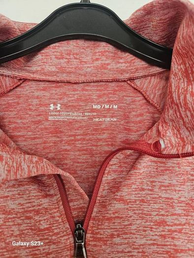 Womens Under Armour Tops Size Medium and Large