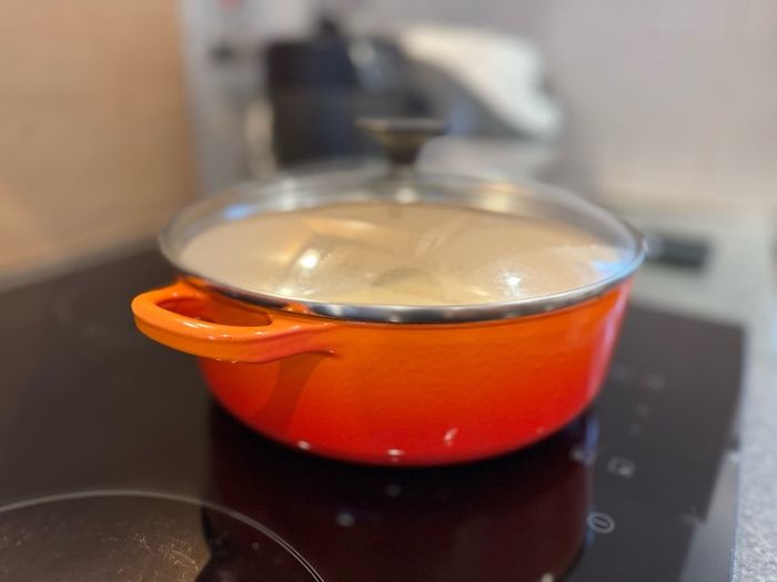 Le Creuset Cast Iron 24cm
