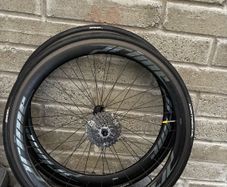 carbon wheel set