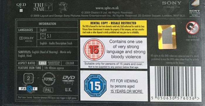 District 9 [2009] Sharlto Copley, Jason Cope & David James [Movie DVD]