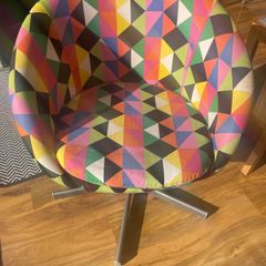 swivel chair