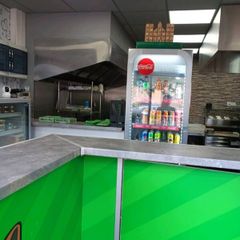 Pizza shop