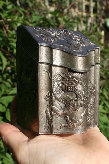 Vintage Chinese Decorative Box H-4" 3" x 3"