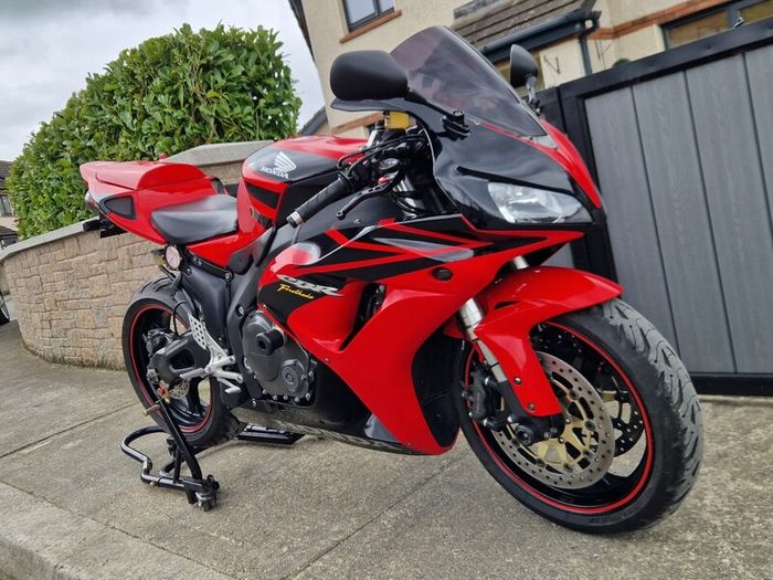 2006 Honda Fireblade