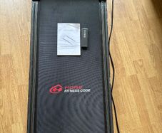 Treadmill, walking pad