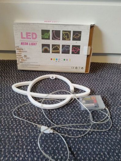 LED Neon Light Saturn