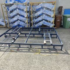 metal stillage