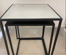 Mirrored tables