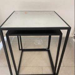 Mirrored tables