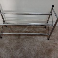 Extendable shoe rack
