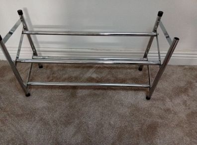 Extendable shoe rack