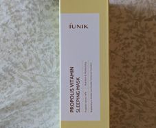 Iunik Propolis Vitamin sleeping mask