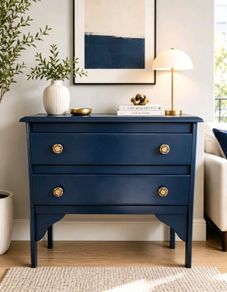 Vintage Chest of Drawers