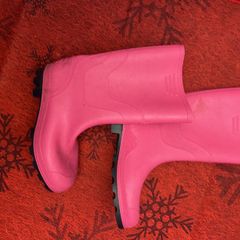 wellies