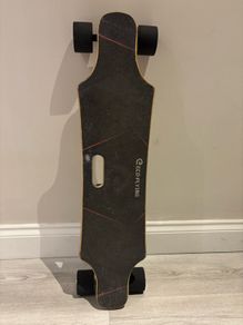 Electric skateboard