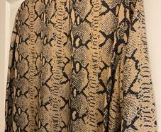 Oui Snakeskin Print Long Sleeve Blouse / Shirt (Tan / Brown)