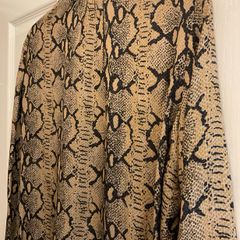 Oui Snakeskin Print Long Sleeve Blouse / Shirt (Tan / Brown)