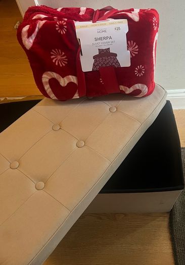 Storage box and duvet cover