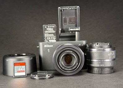 Nikon 1 J1 mirrorless digital camera bundle