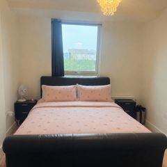 king size bed