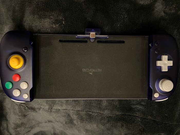 Retroflag grip for Nintendo Switch or Switch OLED  Hall effect Joystick (NO drift) Motion sensor, turbo mode, button swap
