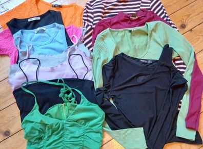 Womens tops