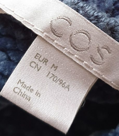Cos Jumper Size Medium