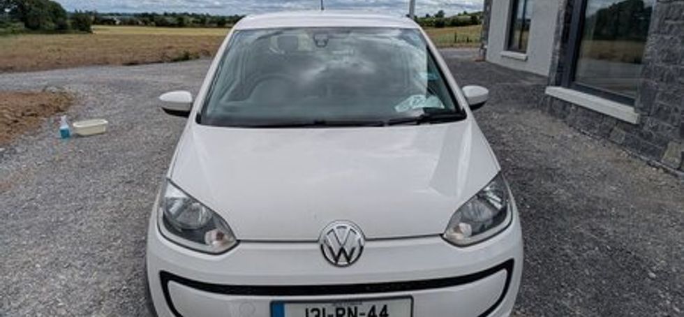 Volkswagen up! 2013