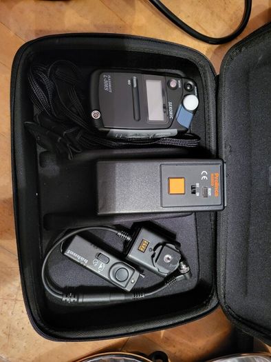 Bowens GM200 Studio lights