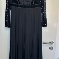 Self Portrait dress - sz 14