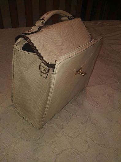 Cream Bag
