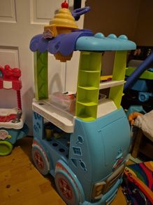 Play doh ice cream van