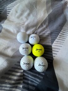 6 Srixon balls