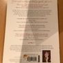 An Angel Treasury: A Celestial Collection of Inspirations, Encounters and Heavenly Lore Image 2