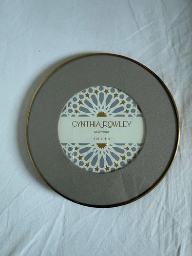 Circular frame