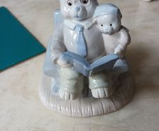 Teddy Bear  Daddy & Little  Teddy  Reading.  No Damage.