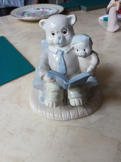 Teddy Bear  Daddy & Little  Teddy  Reading.  No Damage.