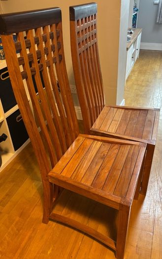 Dinning table and 6 chairs
