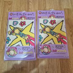 2 Groovy Chick Wall Stickers