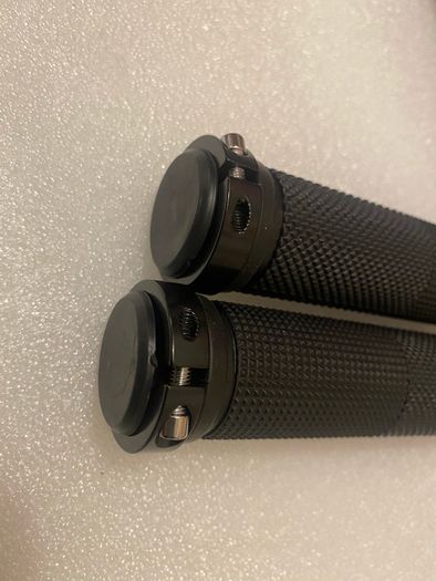 BRAND-NEW 2pcs/1 Pair Mountain Road Cycling Bike BicycleBRAND-NEW MTB Handlebar Cover Grips Smooth Soft Rubber Anti-slip Handle Grip Lock Bar End