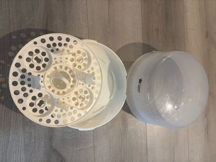Tommee Tippee Microwave/Steam Sterilizer