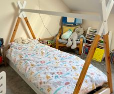 Beautiful Children's Tipee Style Bed