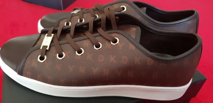 New Real DKNY Runners