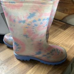 Mountain Warehouse wellies
